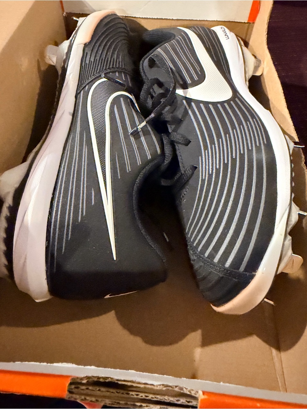 Nike W Lunar Hyperdiamond 3 Pro women’s 9.5 brand new in box metal cleats